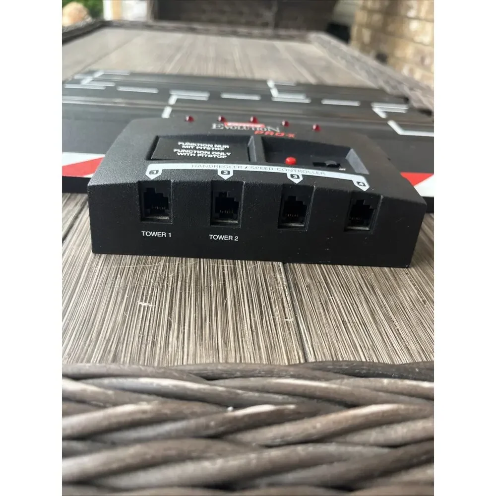 Carrera Digital 124 / 132 Black Box Black Box, Power Track Section And Supply